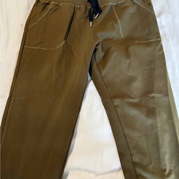 ZYIA. Olive Green Jogger Pants - Picture 2 of 2